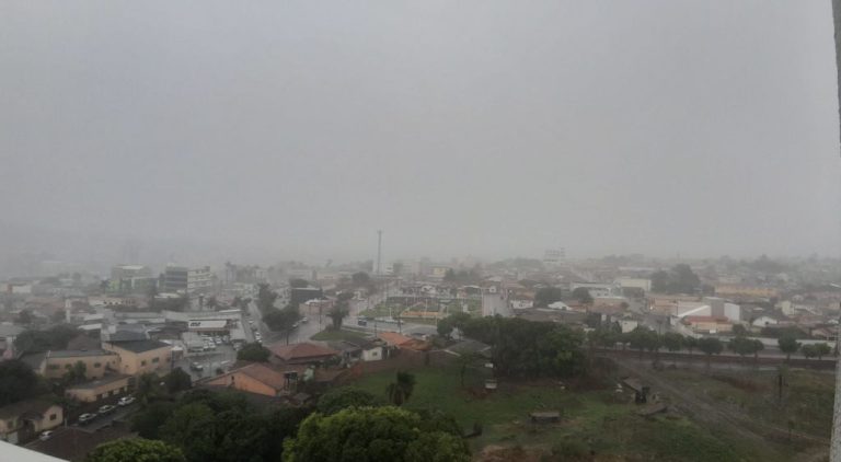Chove em Catalão, mas a média fica abaixo da marca histórica