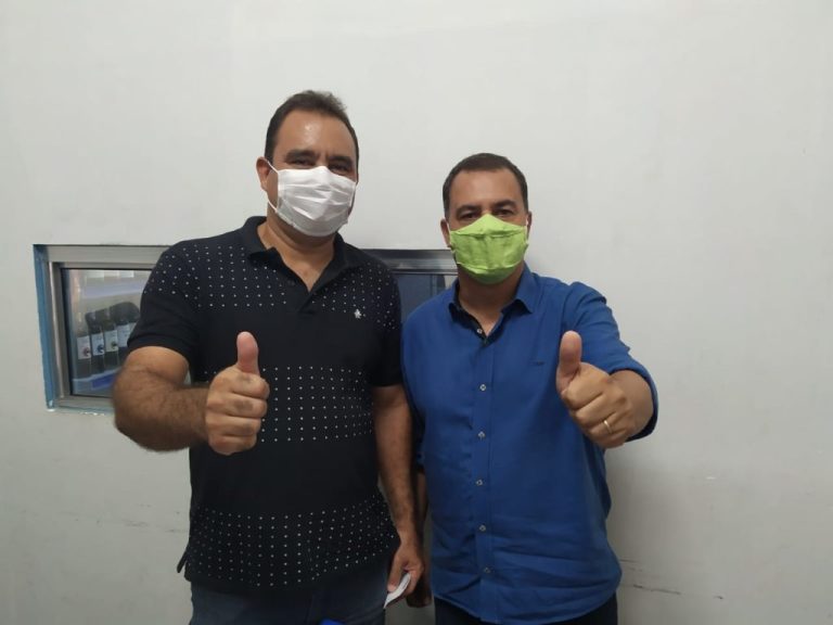 PRESIDÊNCIA DA CÂMARA: MAIS UM VEREADOR NOVATO ADERE À JAIR HUMBERTO E NÚMERO DE APOIOS CHEGAM A ONZE