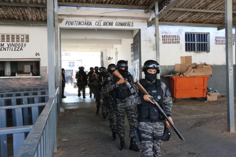 OPERAÇÃO KAIZEN: 1.133 DETENTOS DA PENITENCIÁRIA ODENIR GUIMARÃES SÃO TRANSFERIDOS PARA REALIZAÇÃO DE OBRAS NA UNIDADE