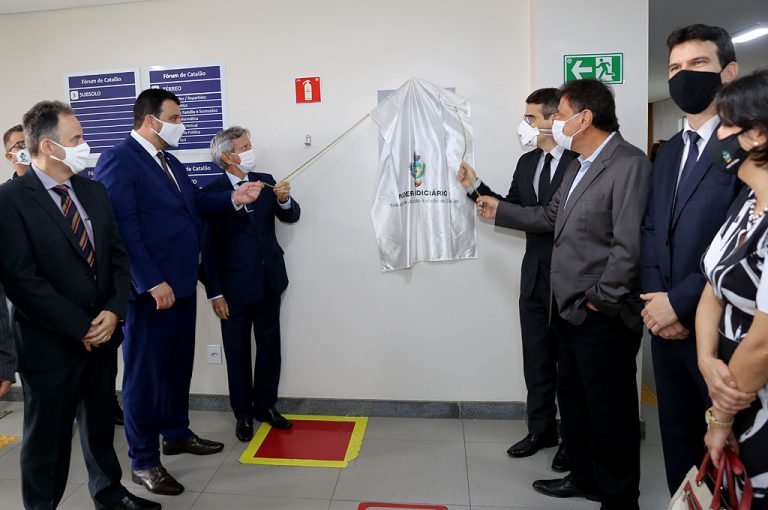 JUDICIÁRIO: COMARCA DE CATALÃO GANHA NOVA UNIDADE JUDICIÁRIA; INAUGURADA REFORMA E AMPLIAÇÃO DO FÓRUM FREDERICO CAMPOS