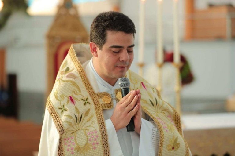 OPERAÇÃO VENDILHÕES: DESCRITO COMO CHEFE DA ORGANIZAÇÃO, PADRE ROBSON E DEMAIS INVESTIGADOS SÃO DENUNCIADOS PELO MPGO POR LAVAGEM DE DINHEIRO E ORGANIZAÇÃO CRIMINOSA