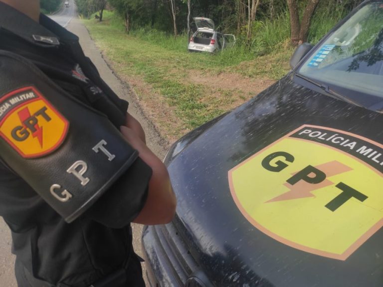 SUSPEITO MORRE EM CONFRONTO COM A PM NA BR-040; RESIDENTE EM CATALÃO, HOMEM DE 36 ANOS ERA SUSPEITO DE FURTAR CARRO EM CAMPO ALEGRE DE GOIÁS