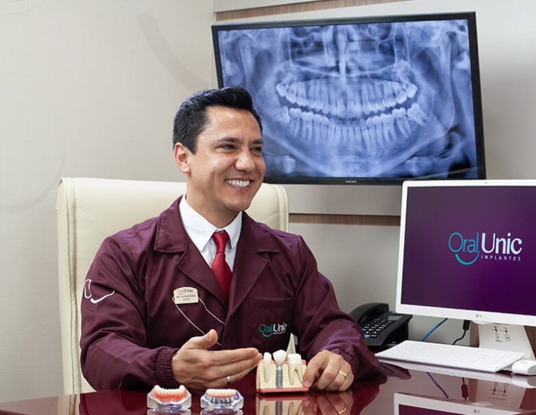 “IR EM UMA CLÍNICA ODONTOLÓGICA EM TEMPOS DE PANDEMIA”, ESSE FOI O TEMA DA LIVE DO DR. ALEXANDRE GOÉS DA ORAL UNIC CATALÃO