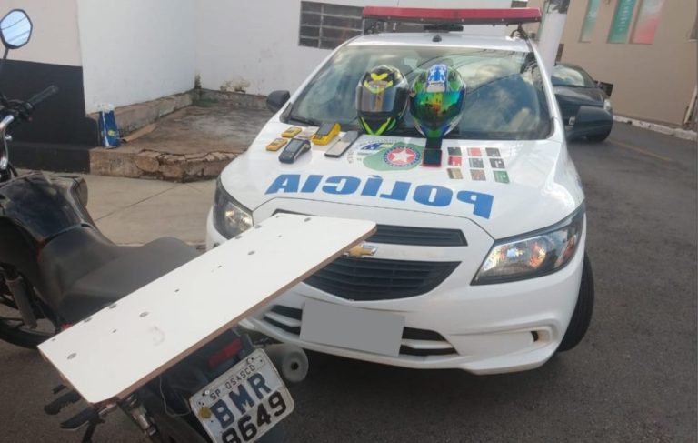 NA ROTA DA PM: PRISÕES POR TRÁFICO DE DROGAS E POR FURTOS FORAM REALIZADAS PELA POLÍCIA MILITAR DE CATALÃO; DOIS SUSPEITOS DE ESTELIONATO TAMBÉM FORAM PRESOS