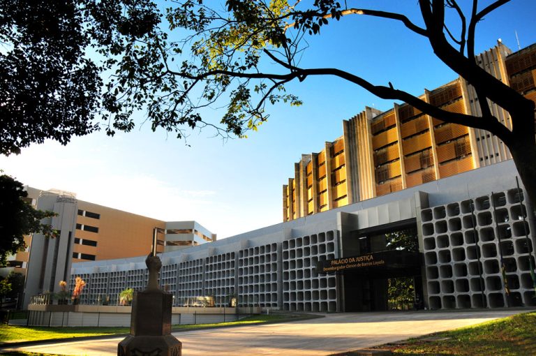 A JUSTIÇA NÃO PODE DETERMINAR QUEM TERÁ VAGA EM UTI PARA TRATAMENTO DA COVID-19, DECIDE PRESIDENTE DO TJGO