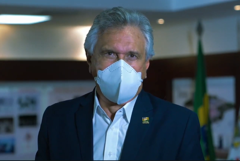 CAIADO FAZ PRONUNCIAMENTO OFICIAL PARA FALAR DAS MAIS 10 MIL MORTES POR COVID-19 EM GOIÁS; GOVERNADOR PEDIU A COMPREENSÃO DA POPULAÇÃO NESSES 14 DIAS