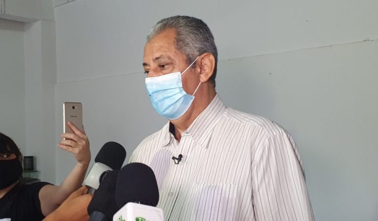 “ESSA VARIANTE DO AMAZONAS ELA É COMUNITÁRIA EM NOSSO MEIO”, AFIRMOU VELOMAR RIOS EM ENTREVISTA PARA EMISSORA DE TV DA CAPITAL DE GOIÁS