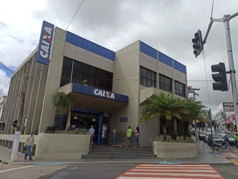 EM GOIÁS, FUNCIONÁRIOS DA CAIXA ECONÔMICA FEDERAL FAZEM GREVE POR 24 HORAS; EM CATALÃO, ATENDIMENTO SEGUE NORMAL NAS AGÊNCIAS