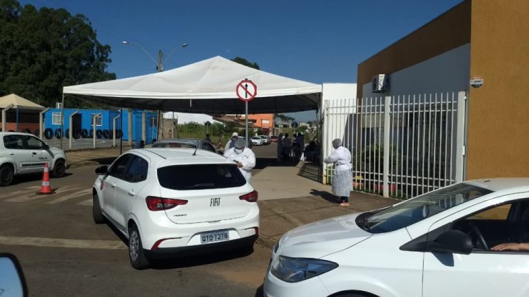 IDOSOS COM 73 ANOS OU MAIS COMEÇAM A RECEBER A 2ª DOSE DA VACINA CONTRA A COVID-19 NESTA SEXTA-FEIRA (16)