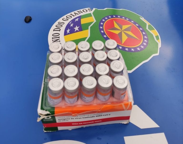 EM GOIÁS, DOIS SÃO PRESOS POR VENDA ILEGAL DE VACINAS CONTRA COVID-19