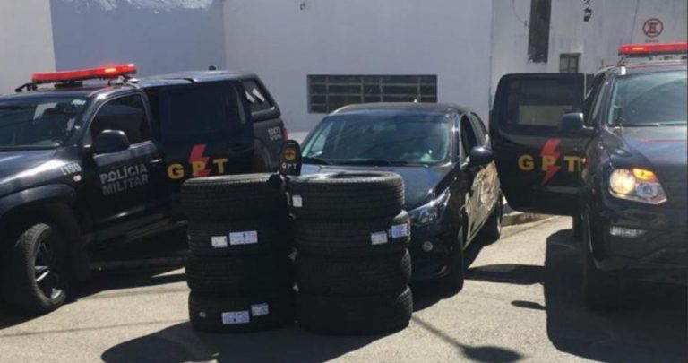 PM DE CATALÃO PRENDE QUATRO HOMENS POR APLICAREM GOLPES COM CARTÕES DE CRÉDITOS; QUADRILHA COMPRAVAM PNEUS EM COMÉRCIOS DA CIDADE