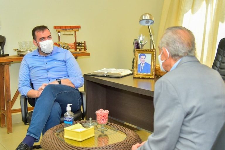 MDB DE GOIÁS SE APROXIMA DO GOVERNO ESTADUAL E PODE TER CANDIDATO ALIADO A CAIADO; VICE E ÚNICA VAGA AO SENADO ESTÃO NA MIRA