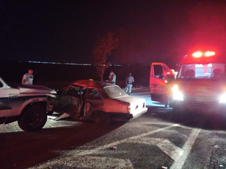 QUATRO PESSOAS FICARAM FERIDAS EM ACIDENTE NA GO-330, PRÓXIMO AO ARCOVIÁRIO; CRIANÇA ESTAVA EM UM DOS VEÍCULOS, MAS FELIZMENTE NÃO SE FERIU