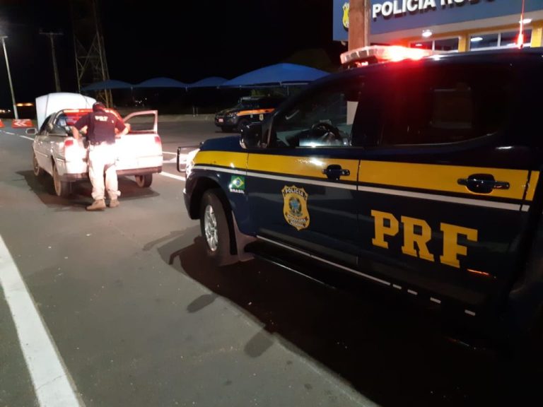 PRF RECUPERA VEÍCULO NA BR 050, EM CATALÃO