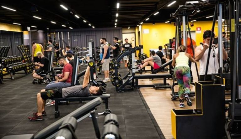 APROVADO NO PLENÁRIO DA ASSEMBLEIA, PROJETO DE LEI QUE TORNA ACADEMIAS DE GINÁSTICAS COMO SERVIÇOS ESSENCIAIS EM GOIÁS; AGORA, É AGUARDADO A SANÇÃO OU VETO DO GOVERNADOR