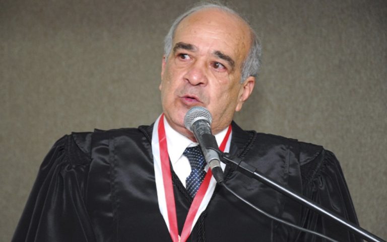 GOIÂNIA: JOVEM DENUNCIA QUE DESEMBARCADOR A ASSEDIOU COM TAPA NO BUMBUM E BEIJO NO PESCOÇO DURANTE O TRABALHO