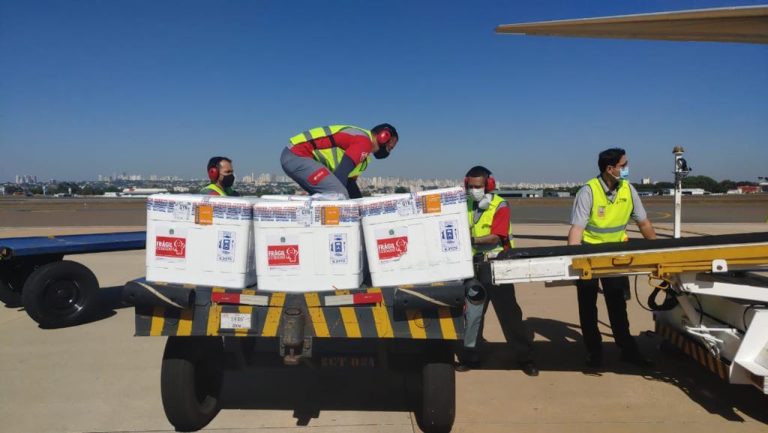 GOIÁS RECEBE MAIS 150.100 DOSES DE VACINAS CONTRA COVID-19