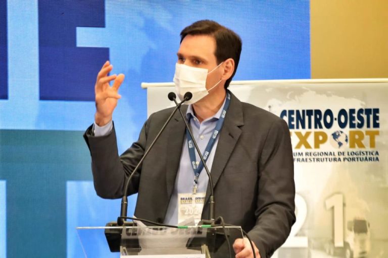 PRESIDENTE DA ALEGO, LISSAUER VIEIRA, DESTACA FORÇA DO SETOR PRODUTIVO GOIANO DURANTE ABERTURA DO CENTRO-OESTE EXPORT 2021
