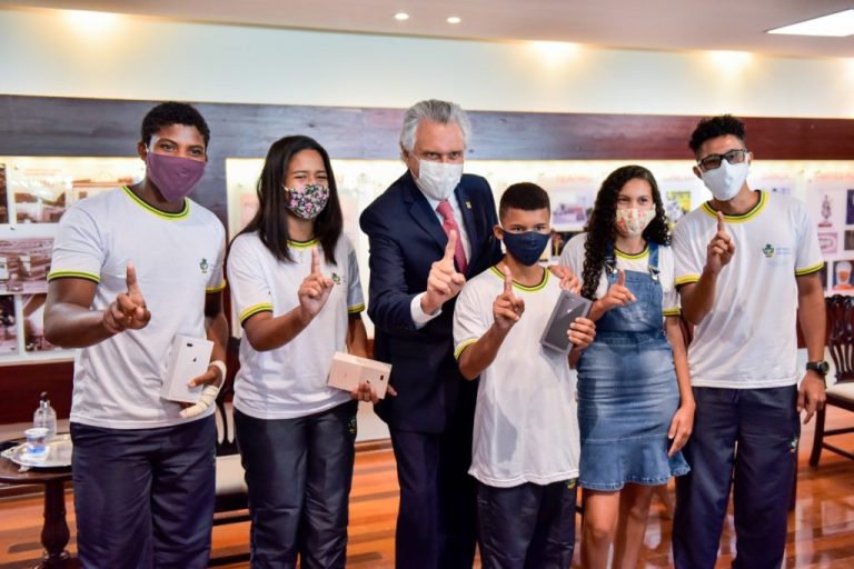 DOIS PROGRAMAS DO GOVERNO DE GOIÁS SÃO DESTAQUE EM ESTUDO DA OCDE QUE AVALIA POLÍTICAS EDUCACIONAIS DURANTE A PANDEMIA