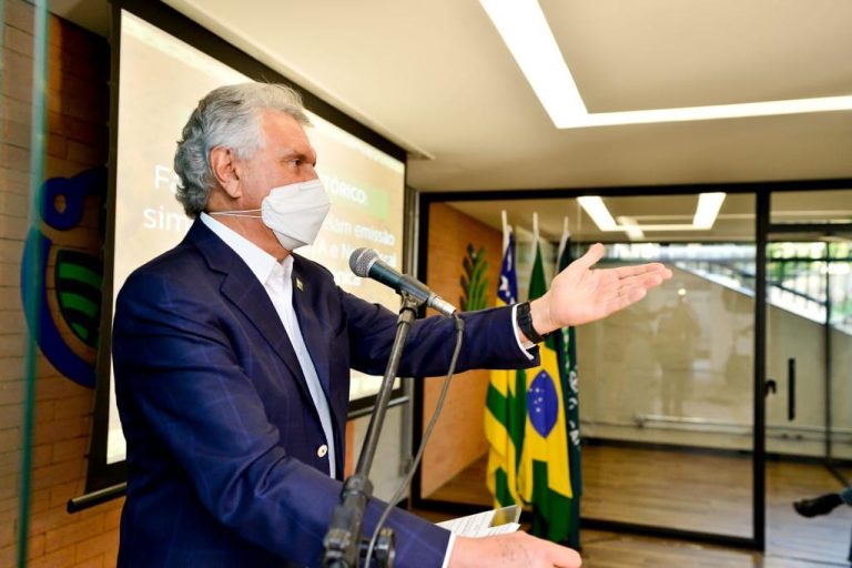 “SAÍMOS DA ERA ANALÓGICA PARA A DIGITAL”, DISSE CAIADO AO LANÇAR INTEGRAÇÃO DA GUIA DE TRÂNSITO ANIMAL E DA NOTA FISCAL AVULSA ELETRÔNICA