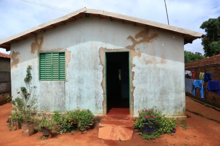 GOVERNO DE GOIÁS SELECIONA ARQUITETOS E ENGENHEIROS PARA REFORMA DE 4.550 MORADIAS, EM 152 MUNICÍPIOS