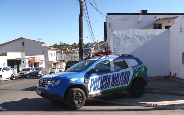 CATALÃO: ADOLESCENTE É ESFAQUEANDO AO TENTAR SEPARAR BRIGA DO PADRASTO COM A MÃE