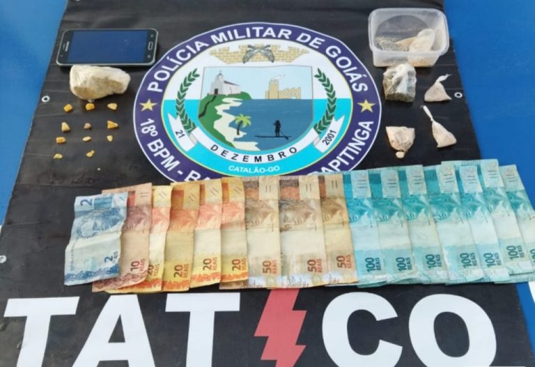 PM E CPE REALIZAM PRISÕES DE DOIS JOVENS DE 20 E 23 ANOS DE IDADE POR TRÁFICO DE DROGAS, EM GOIANDIRA E CATALÃO