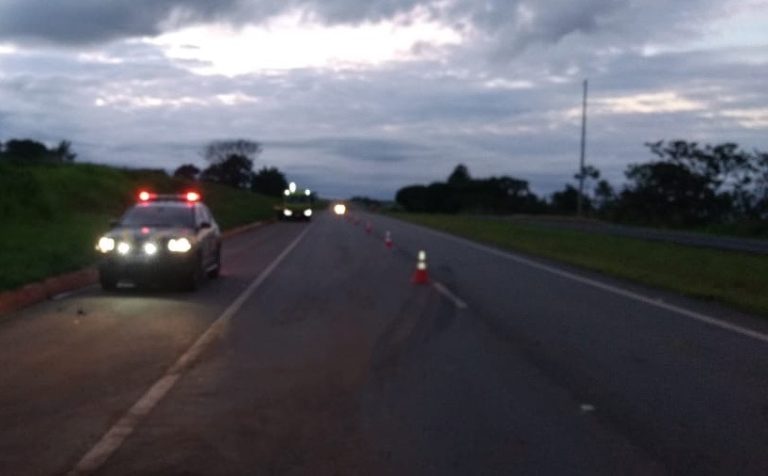 Em nenhum momento a rodovia foi bloqueada por manifestantes em Catalão, diz PRF
