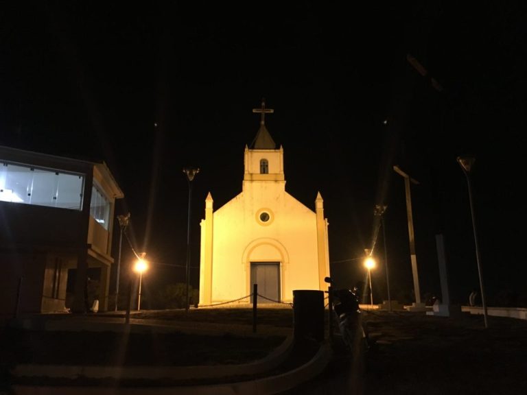 Morrinho de São João tem nova iluminação em apoio à campanha Setembro Amarelo