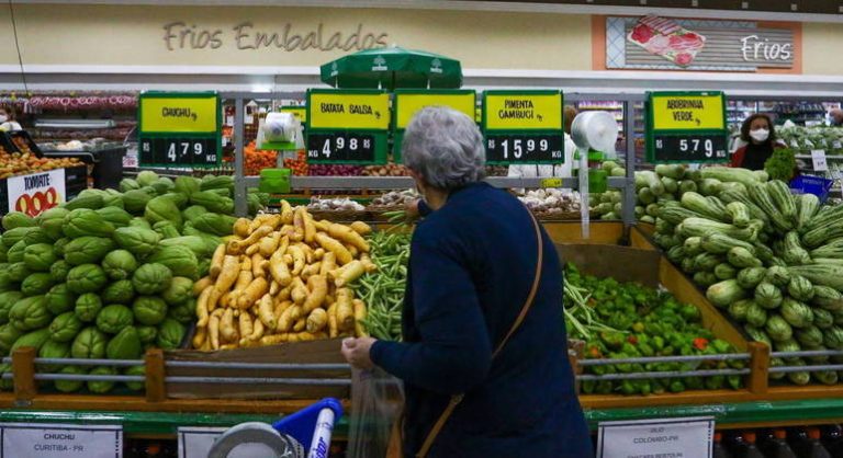 Comida, combustível, gás e energia puxam alta dos preços em 2021