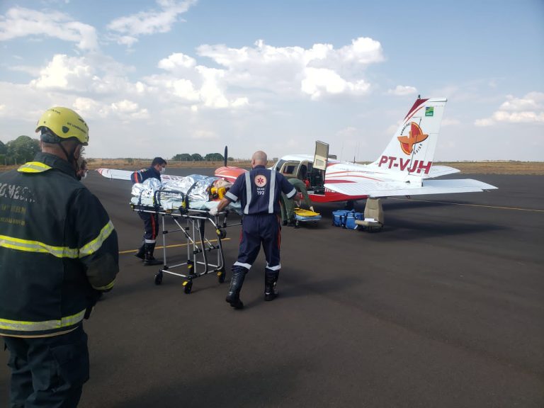 Jovem que se envolveu em acidente na GO-330 em Ipameri, é transferida às pressas para Goiânia