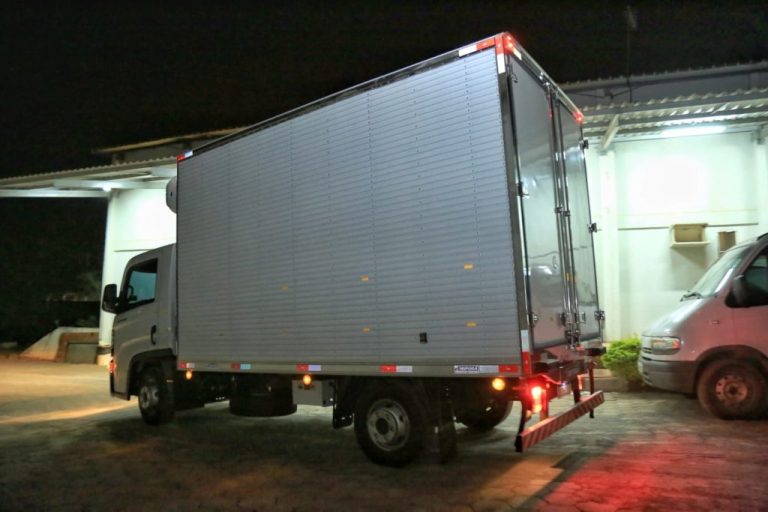 Vacinação contra Covid-19 avança, em Goiás, com a chegada de mais 237.140 imunizantes