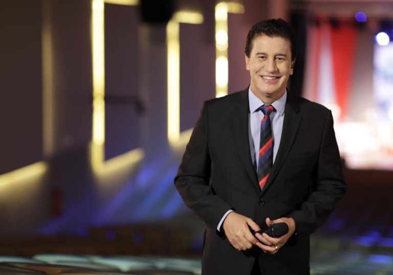 TV Goiânia, afiliada Band TV em Goiás, prepara anúncio do apresentador Jordevá Rosa