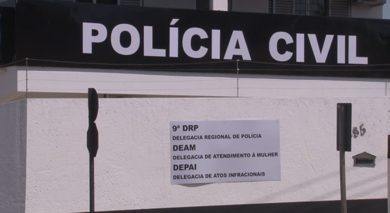 Jovem é levada para o mato e queimada com álcool em Catalão; suspeito é ex-marido