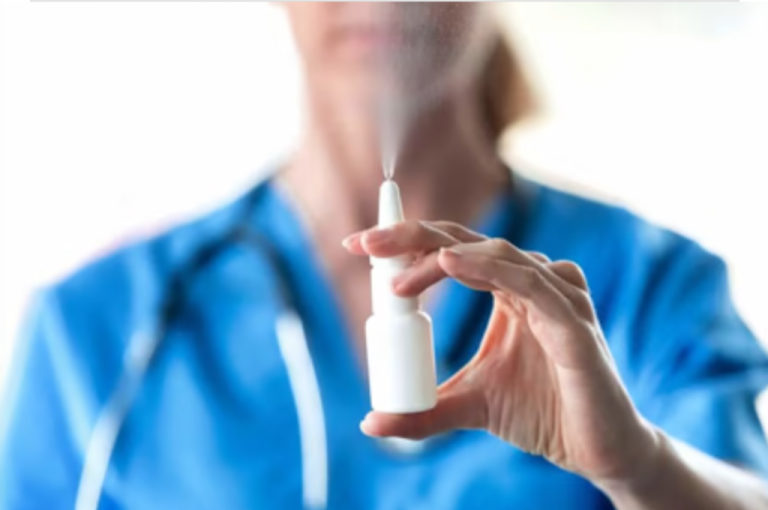 Vacina brasileira contra Covid em spray nasal entra com pedido para testes em humanos