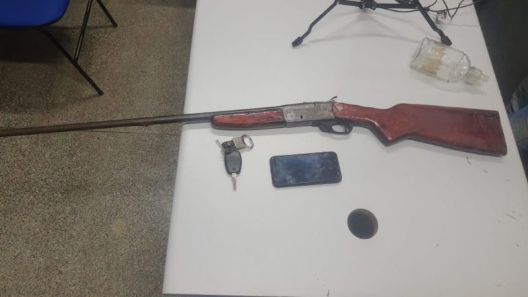 Suspeito de matar homem a tiros de espingarda, em Catalão, diz que agiu por ciúmes