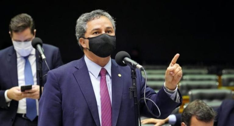 PEC dos Precatórios deve acelerar projeto de desonerações