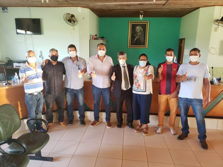 Eleições 2022: na corrida para viabilizar candidatura ao Senado Federal, delegado Waldir visita Três ranchos e cidades da região
