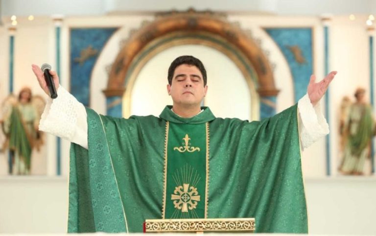 STJ recebe pedido de prisão do padre Robson de Oliveira