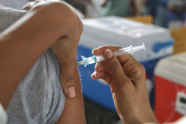 Saiba quem recebe a 2ª dose da vacina contra Covid-19 nesta quarta-feira, em Catalão