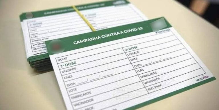 Alunos de 12 anos acima que não se vacinaram são proibidos de estudar em escolas municipais de Catalão