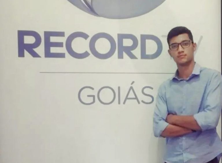 Jornalista catalano, Matheus Albernaz estreia na Record Goiás e começa nova vida em Goiânia