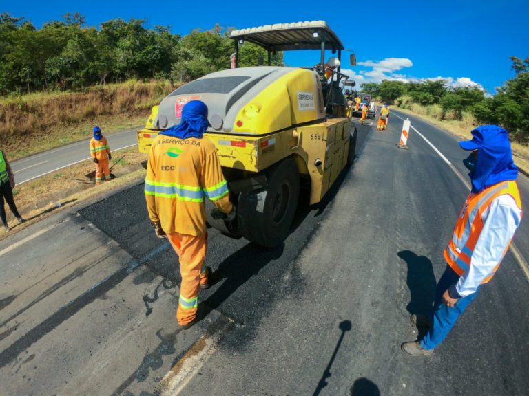 Recuperação do asfalto na BR-50 no perímetro urbano de Catalão e alterações no trevo do Posto JK serão definitivas; obras não tem nenhuma relação com duplicação da rodovia