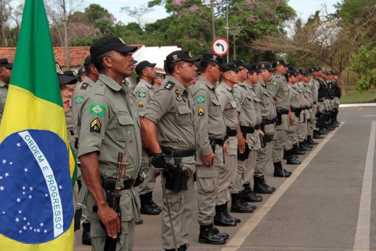 Após perder 2 mil servidores, PM terá concurso em Goiás