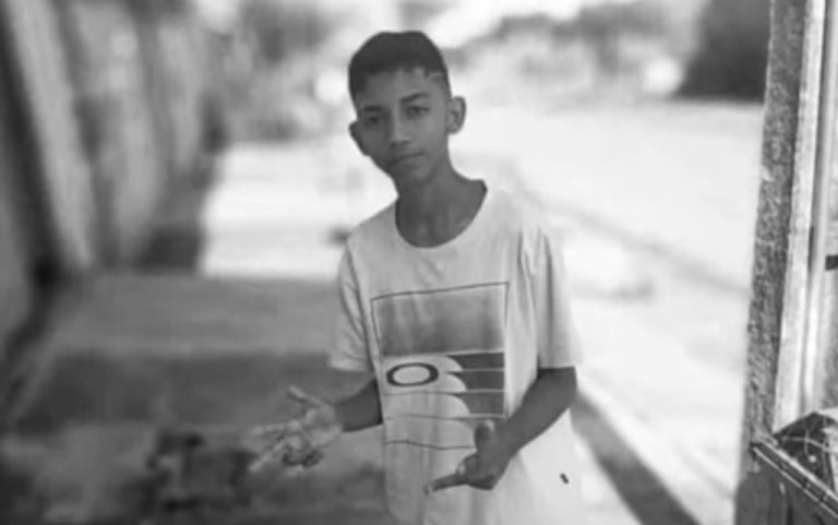 Adolescente de 15 anos morre durante torneio de futebol em Goianésia