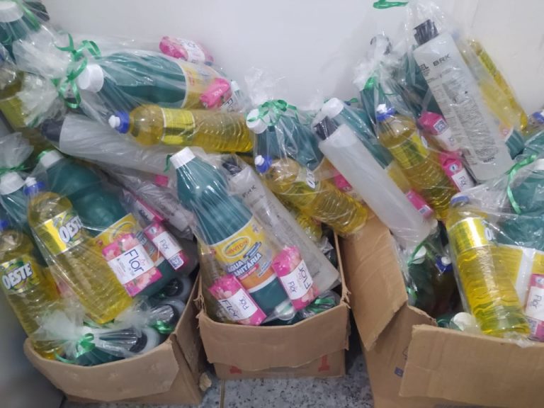 Prefeitura entrega kits de higiene e prevenção contra a covid-19 em Goiandira