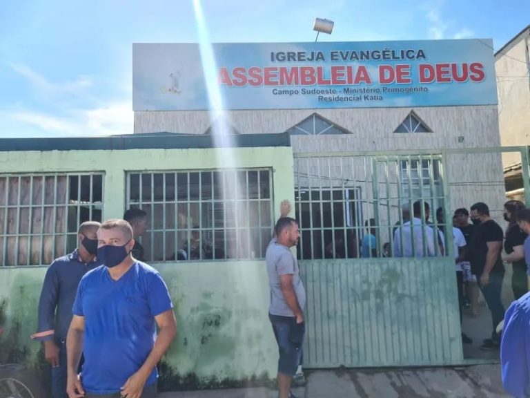 Sem roupas, homem invade igreja em Goiânia e mata pastora de 82 anos com barra de ferro