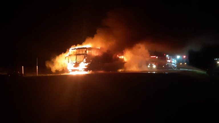 Veja como foi o final de semana em Catalão: homem morre atropelado e ônibus pega fogo, ambas ocorrências foram na BR-050