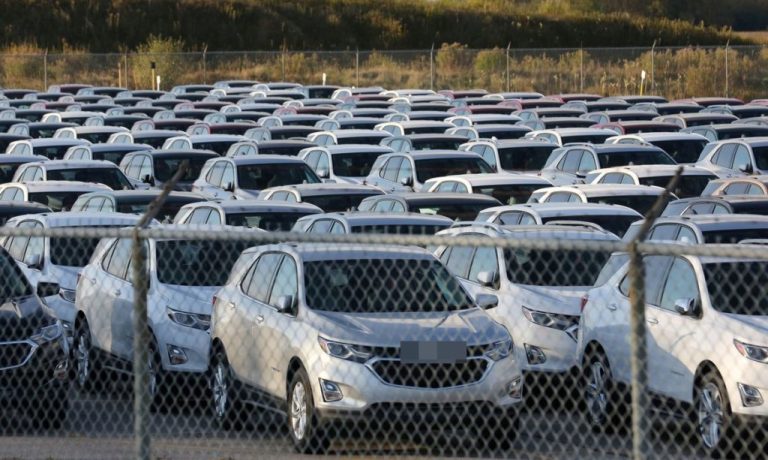 Prorrogada isenção de IPI na compra de carro por pessoas com deficiência e motoristas profissionais
