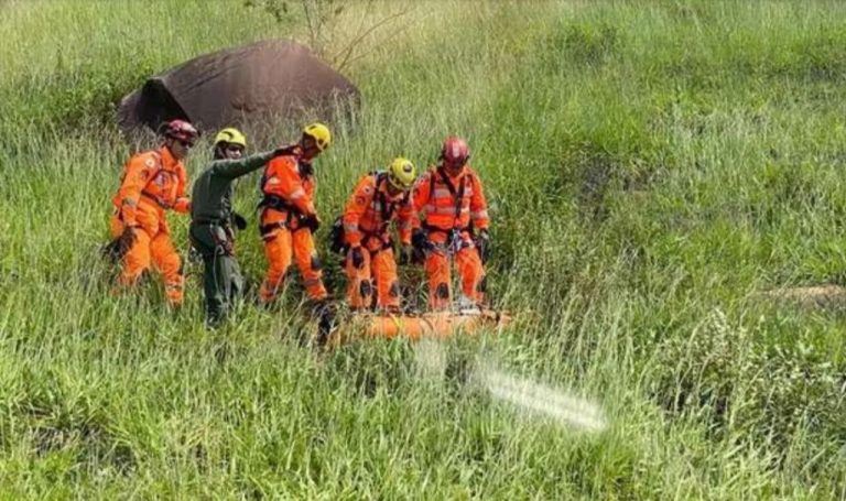 CATALANO MORRE APÓS DESPENCAR DE MIL METROS DE ALTURA AO VOAR DE PARAPENTE, EM MG